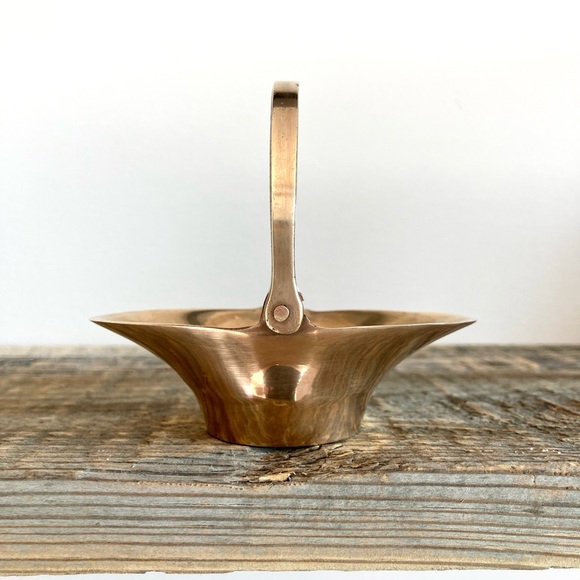 Brass basket - Picture 2 of 4